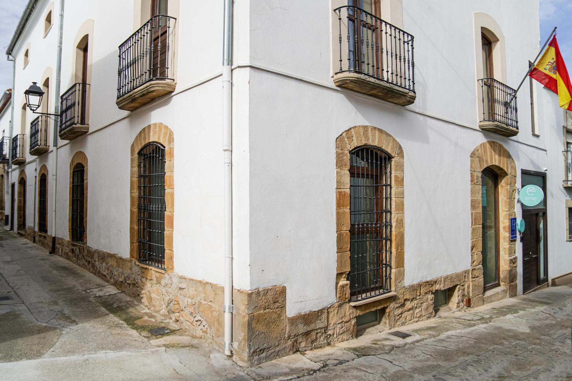 Monumental By Eme 3* Baeza